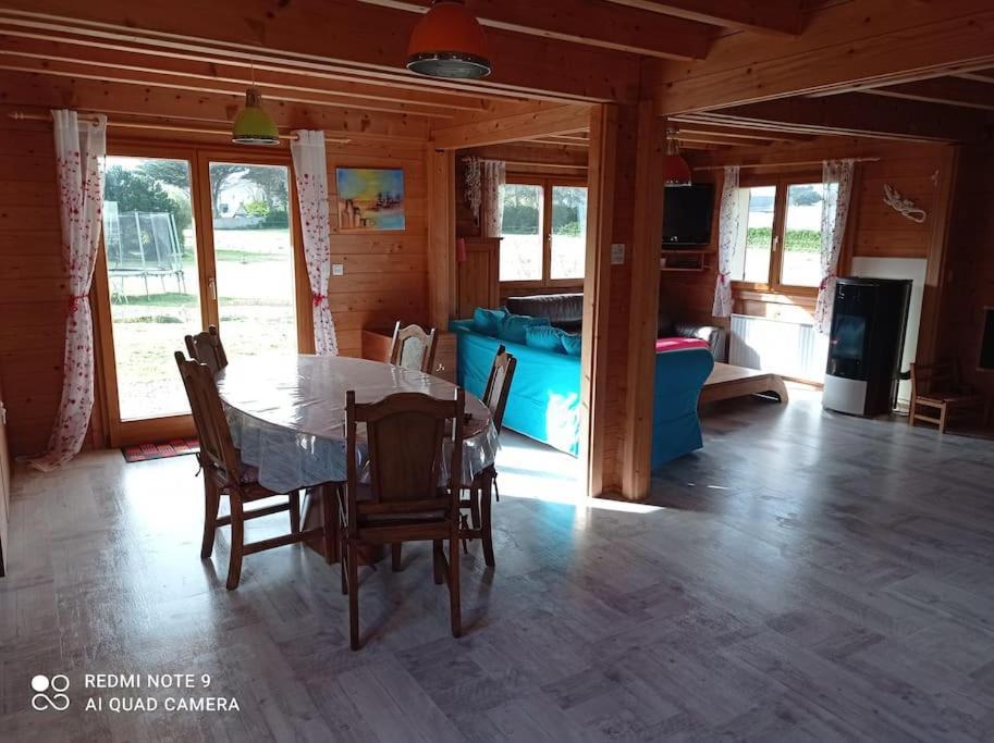 Chalet Familial En Bois A 150 M De La Mer Santec Esterno foto