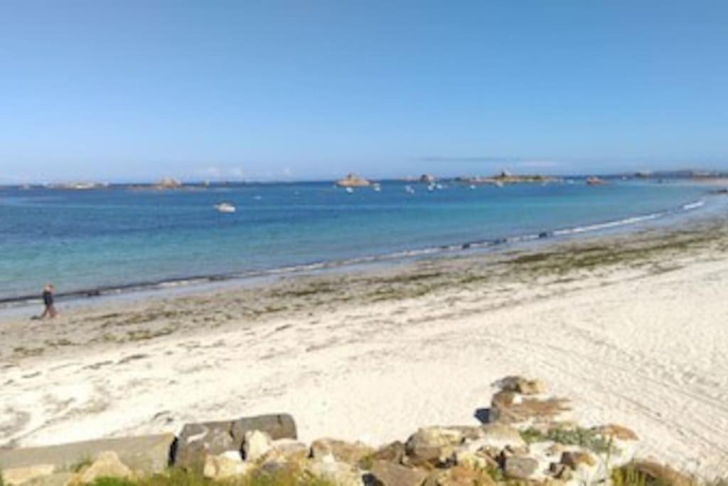 Chalet Familial En Bois A 150 M De La Mer Santec Esterno foto
