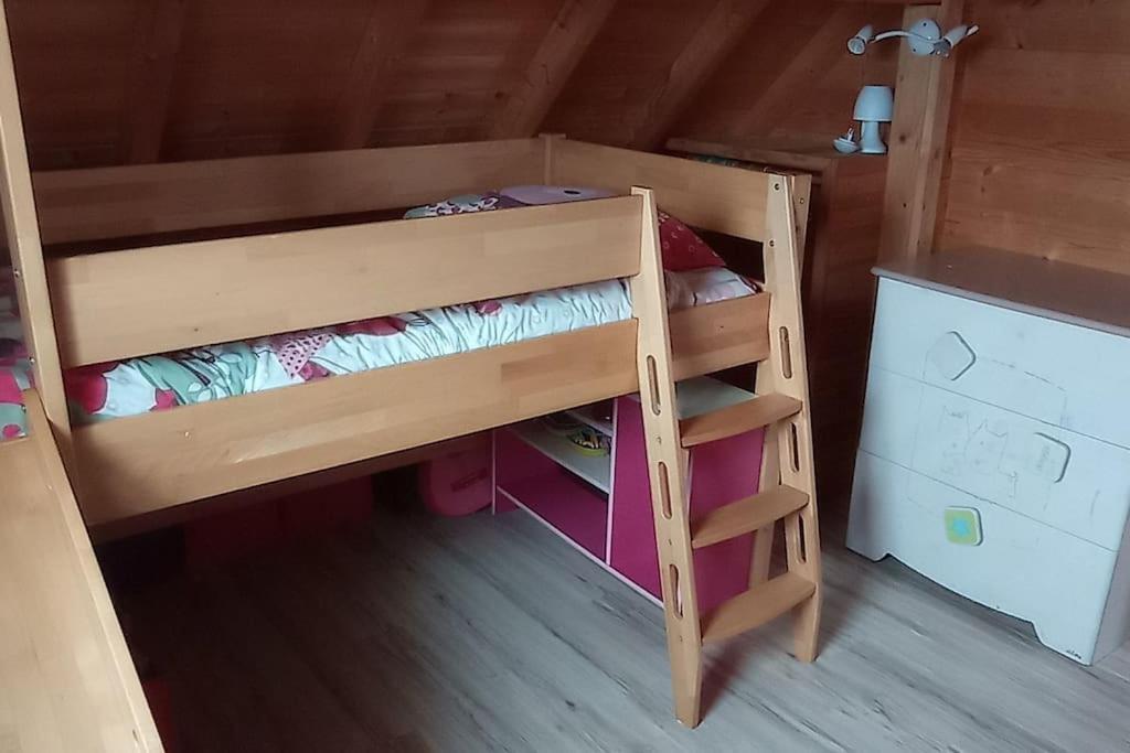 Chalet Familial En Bois A 150 M De La Mer Santec Esterno foto