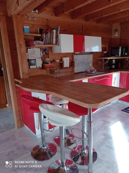 Chalet Familial En Bois A 150 M De La Mer Santec Esterno foto